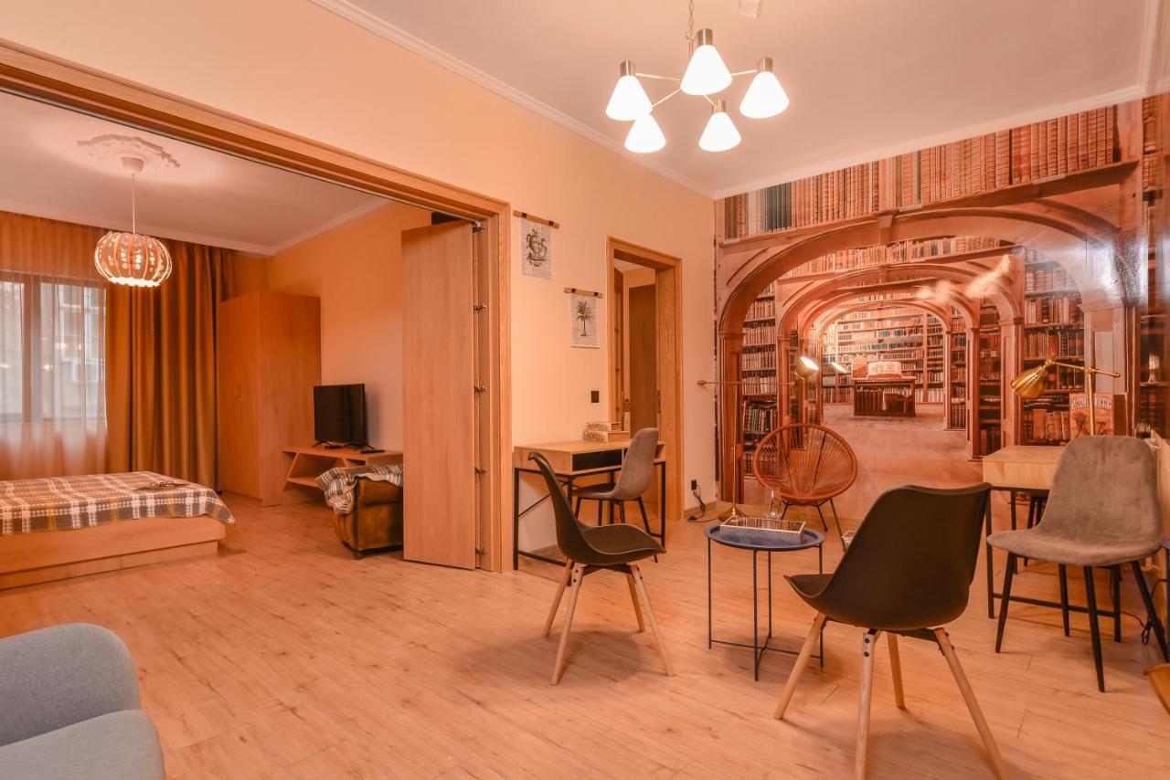 Sofia Dream Apartment - The Library - 3-Bdr, 2-Bthr By Flat Mаnager Zewnętrze zdjęcie