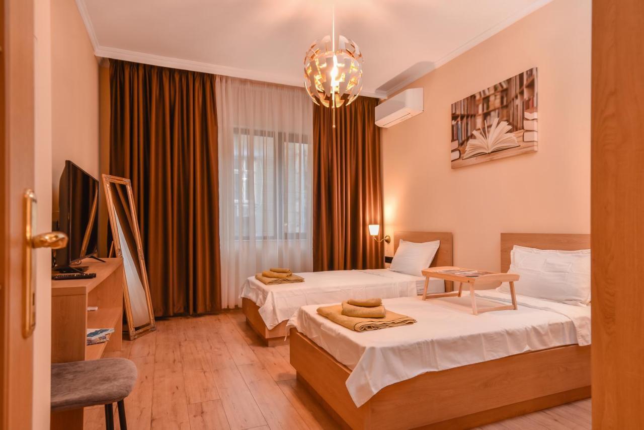 Sofia Dream Apartment - The Library - 3-Bdr, 2-Bthr By Flat Mаnager Zewnętrze zdjęcie